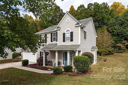 77 Ashton Bluff Circle Mount Holly, NC 28120