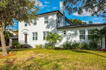 139 W Davis Blvd Tampa, FL 33606