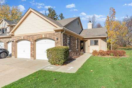 472 Banyan Tree Ln #8-4 Buffalo Grove, IL 60089