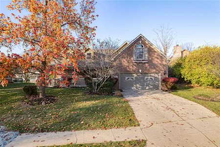 9050 Pinecreek Way Indianapolis, IN 46256