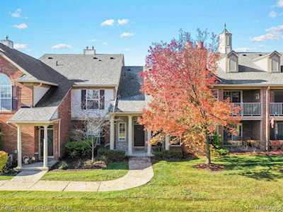3378 Tremonte Rochester, MI 48306