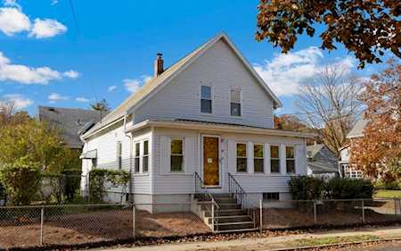 41 Emerson St. Wakefield, MA 01880