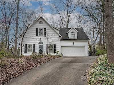 8050 Serendipity Ln Charlotte, NC 28277