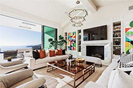 17 Coral Cove Way Dana Point, CA 92629