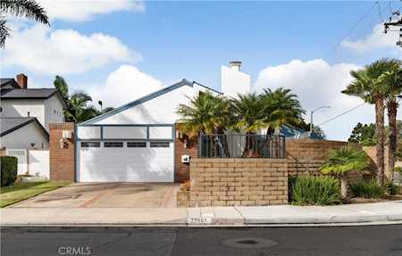 21001 Leasure Ln Huntington Beach, CA 92646