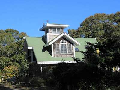 53 Weaver Lane Tisbury, MA 02568