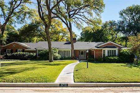 3713 Overton Park Drive E Fort Worth, TX 76109