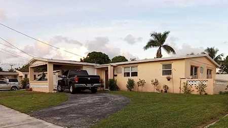 1140 NW 47th Ave Lauderhill, FL 33313