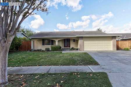 6723 Paseo Santa Cruz Pleasanton, CA 94566