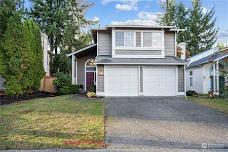 24328 SE 42nd Place Sammamish, WA 98029