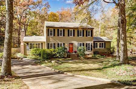11309 Walking Horse Ln Charlotte, NC 28215