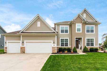 8075 Roseland Terrace Pickerington, OH 43147