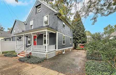 252 Montgomery Ave Cranston, RI 02905