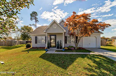 2402 Barnsley Court Wilmington, NC 28411