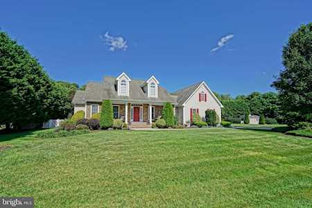 8 Persimmon Ln Harbeson, DE 19951