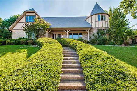 302 San Mateo Court Irving, TX 75062
