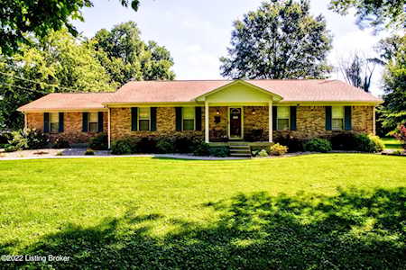 8109 Burnt Cedar Ct Louisville, KY 40219