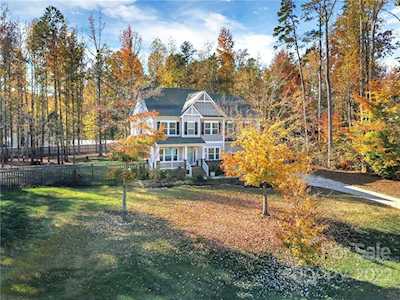 8326 Aspen Ct Charlotte, NC 28227