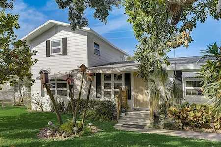 4520 121st Street W Cortez, FL 34215