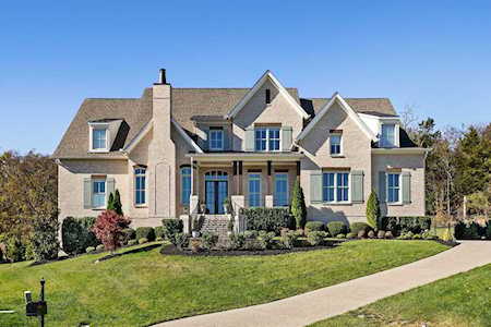 1925 Campfire Ct Brentwood, TN 37027
