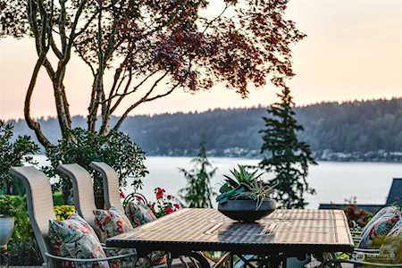1656 204th Ave NE Sammamish, WA 98074