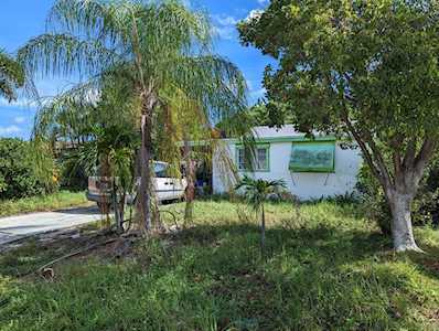 7936 Terrace Road Lantana, FL 33462