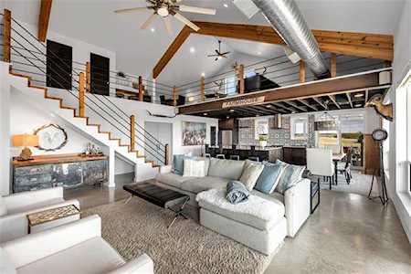 10225 County Road 1108 Cleburne, TX 76033