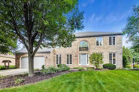 2398 Carrboro Ct Naperville, IL 60565