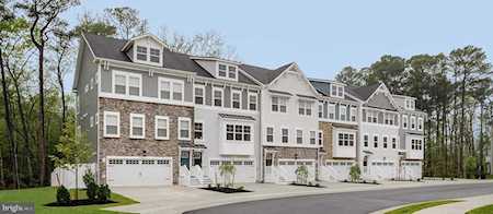 12451 Sea Oaks Ln Berlin, MD 21811