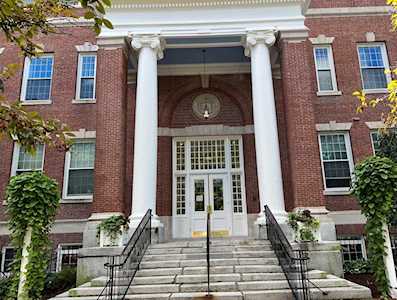 52 Sanborn Street #102 Reading, MA 01867