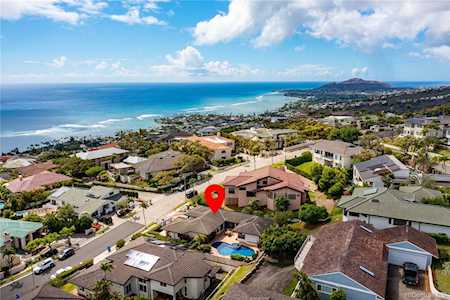 650 Kaulana Place Honolulu, HI 96821
