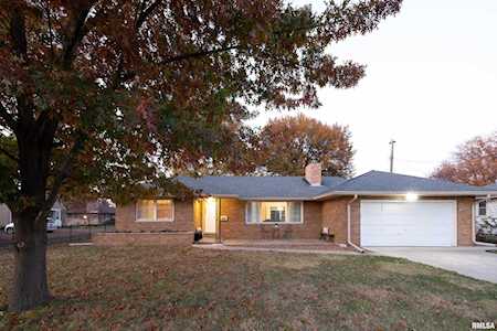 2717 W Heading Ave West Peoria, IL 61604