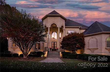6527 Chipstead Ln Charlotte, NC 28277