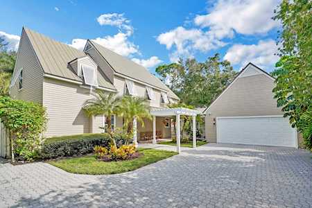 221 Shorewood Way Jupiter, FL 33458