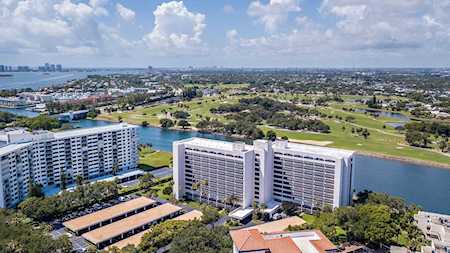 356 Golfview Road #209 North Palm Beach, FL 33408