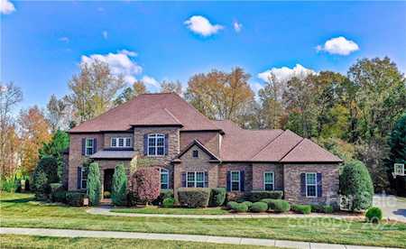 1509 Hawkstone Dr Waxhaw, NC 28173