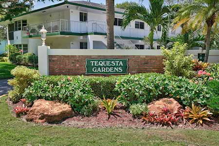 10 Garden Street #205s Tequesta, FL 33469