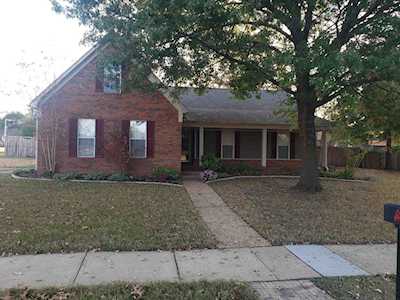 4080 Shady Mill Cv Bartlett, TN 38135