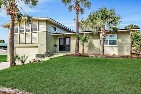 325 Auburn Drive Daytona Beach, FL 32118