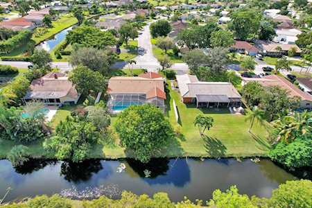 8257 NW 20th Street Coral Springs, FL 33071