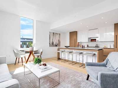 380 Harrison Ave. #PH1D Boston, MA 02118