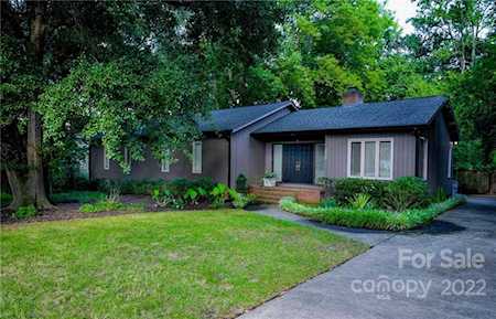 2008 Lynbridge Dr Charlotte, NC 28270