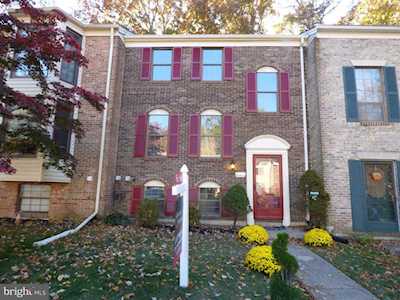 5966 Clerkenwell Ct Burke, VA 22015
