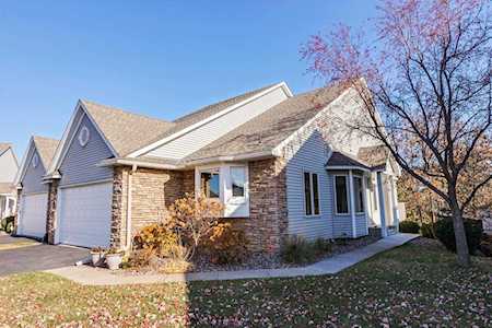 1046 Westcliff Curve Shoreview, MN 55126