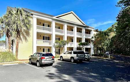647 Woodmoor Dr. #201 Murrells Inlet, SC 29576