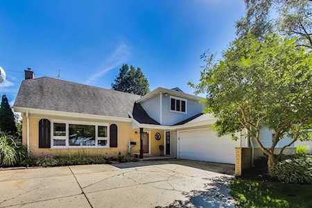 112 Tupelo Ave Naperville, IL 60540