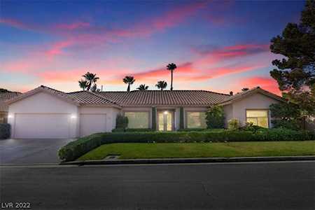 1604 Night Wind Dr Las Vegas, NV 89117