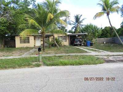 Address Withheld Lantana, FL 33462