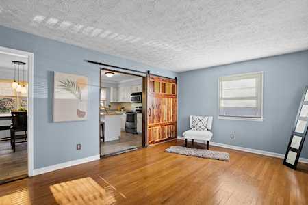 1858 Marlboro Dr Lexington, KY 40505