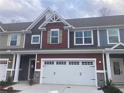 527 Eldridge Ln Chesapeake, VA 23323